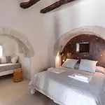 Trullo Radici Antiche * Cisternino